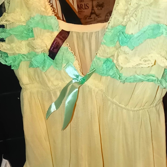 DARLING VINTAGE TEDDY - Picture 1 of 4